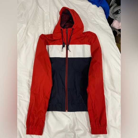 Tommy Hilfiger wind breaker - Picture 1 of 3